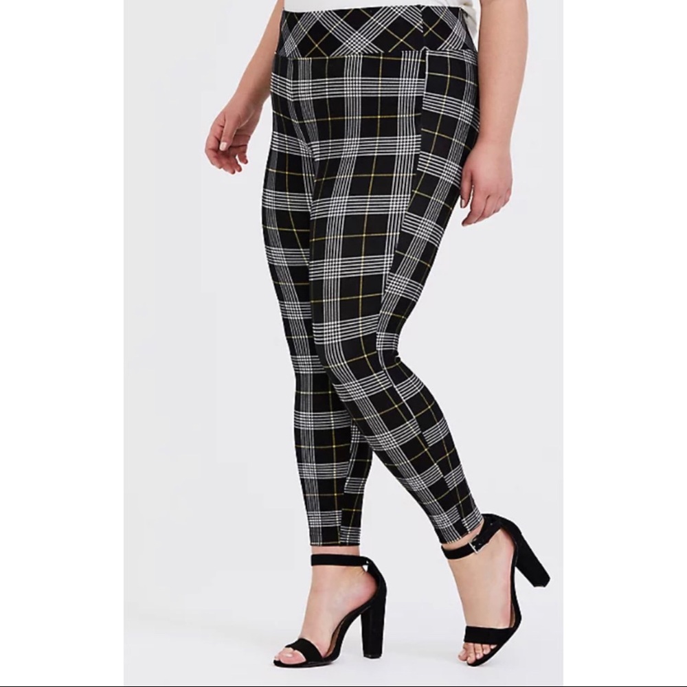 Studio Ponte Slim Fix Pull-On Pixie Pant - Black … - image 3